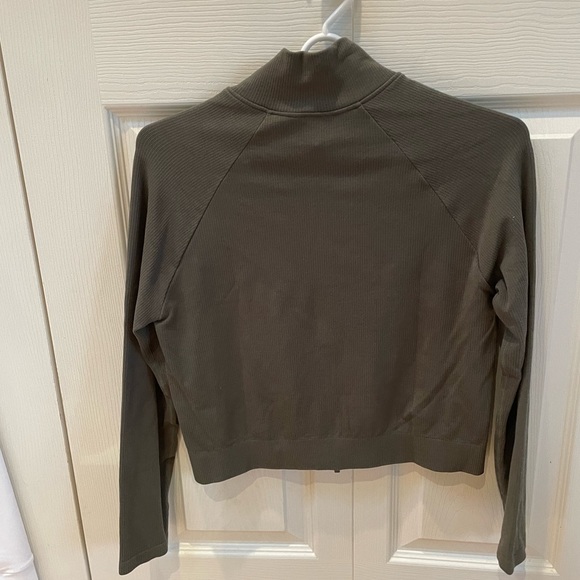 Fabletics jacket NWT - Picture 3 of 6